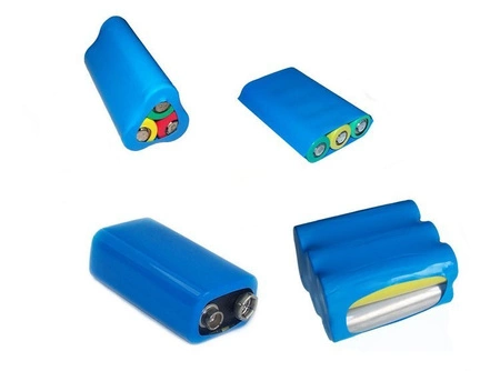 Folia termokurczliwa - rękaw PVC szer. 18mm - niebieska - na 1 akumulator 18650 - 1mb